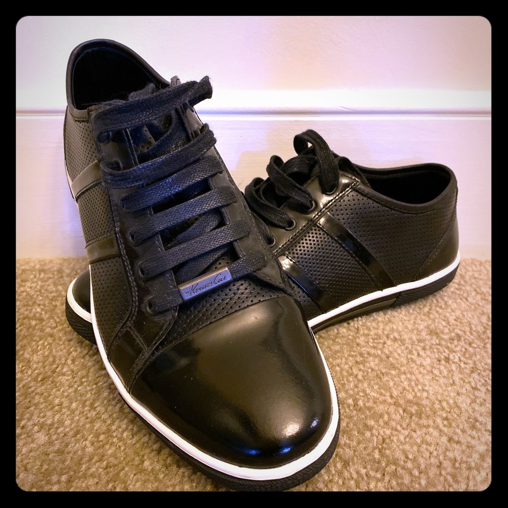 Kenneth Cole Sneakers